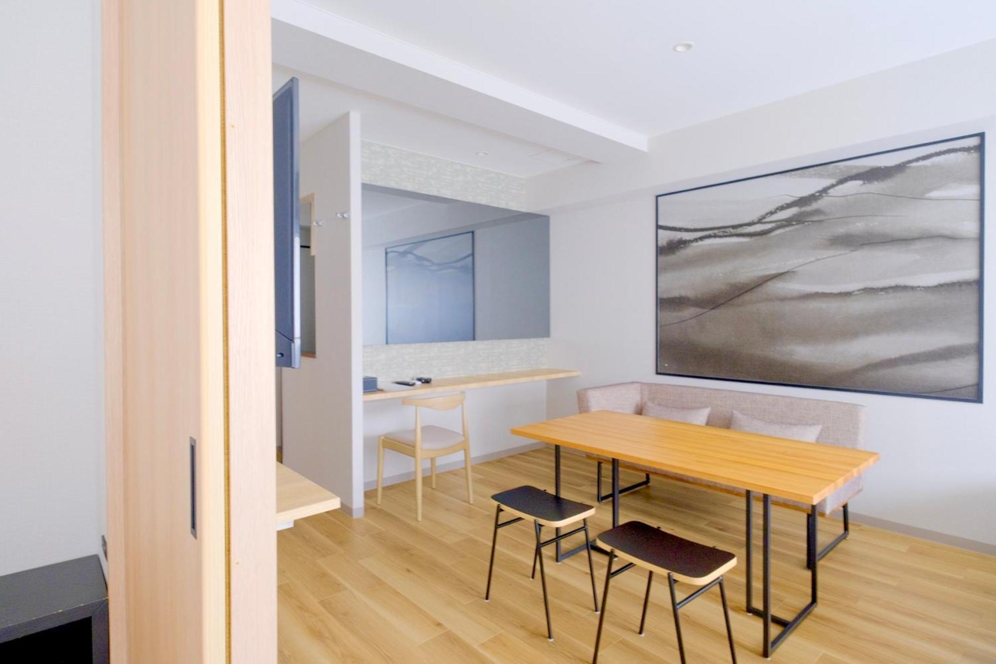 Comforts81 Shinsaibashi Apartemen
