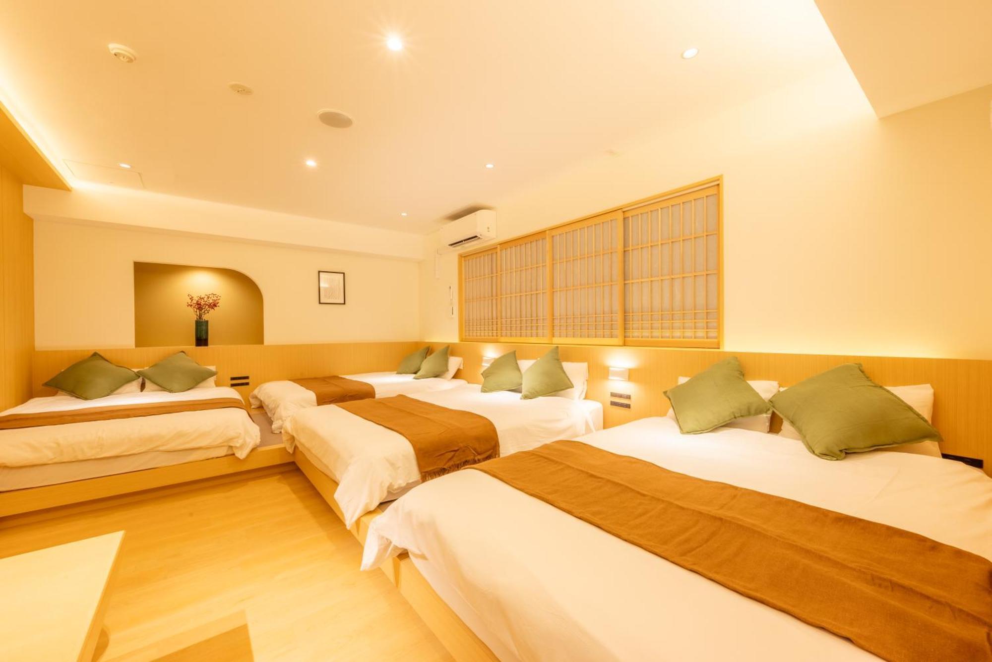 Comforts81 Shinsaibashi Apartemen